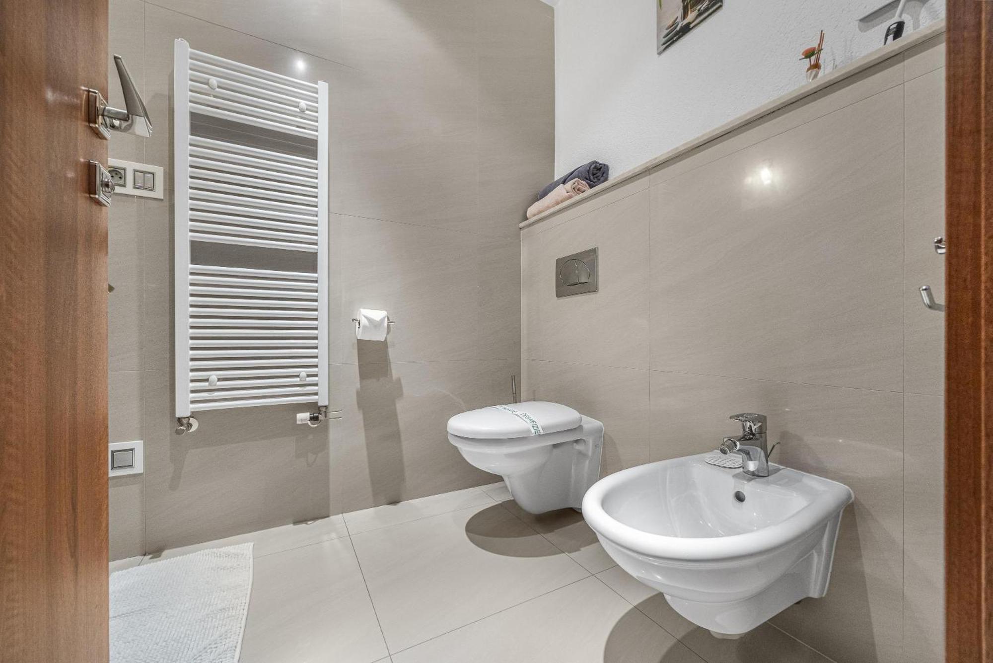 Revon Business Apartment 48 Dunajska Μπρατισλάβα Εξωτερικό φωτογραφία